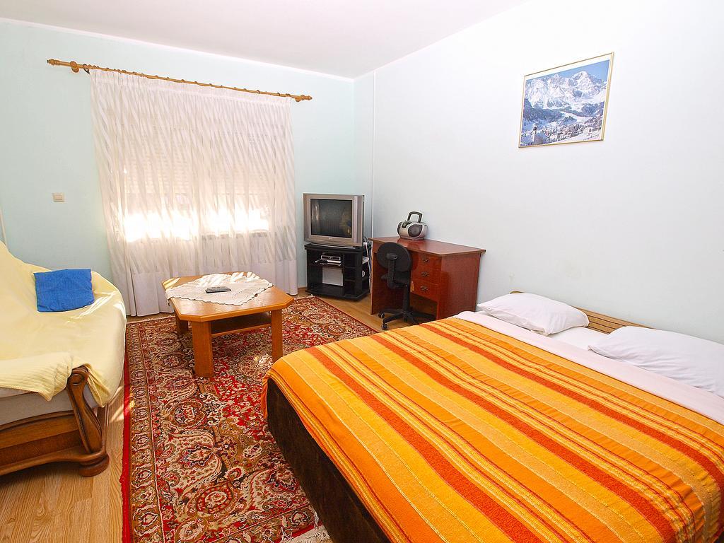Apartments Pula 926 מראה חיצוני תמונה